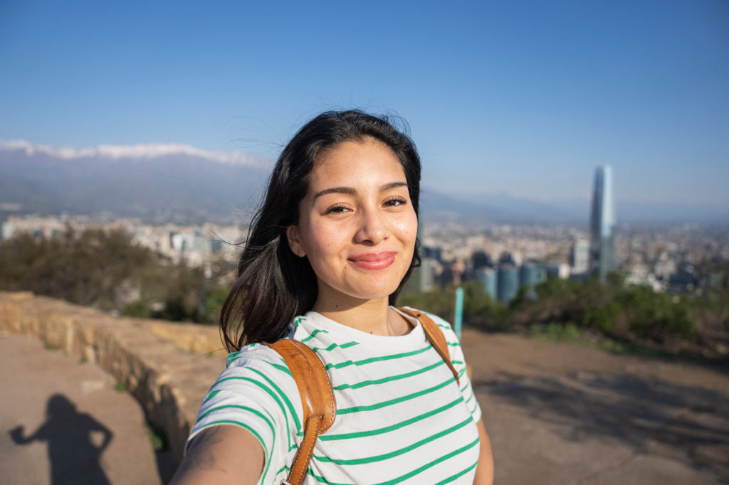 <em>Alicia Zuñiga</em>